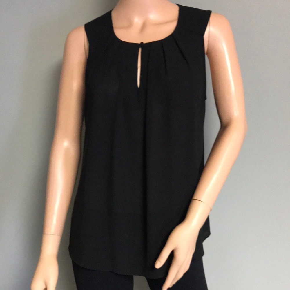 KLD Signature size S Black sleeveless dressy top